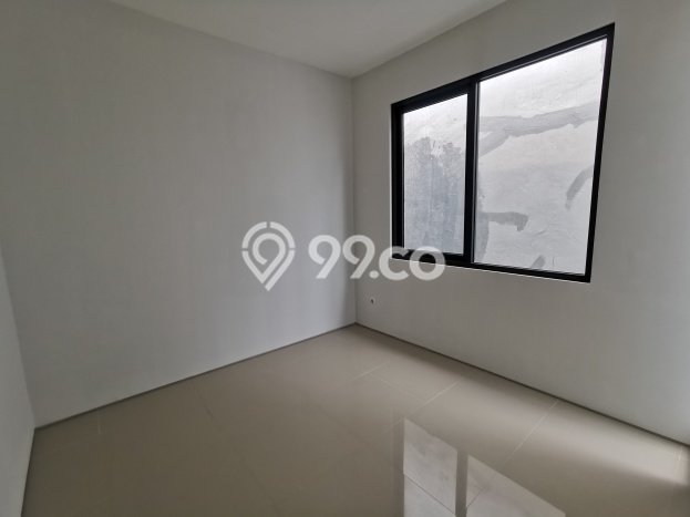Jual Rumah Bagus Siap Huni LB 90m2 di Wiyung, Surabaya Jual Rumah Bagus Siap Huni LB 90m2 di Wiyung, Surabaya