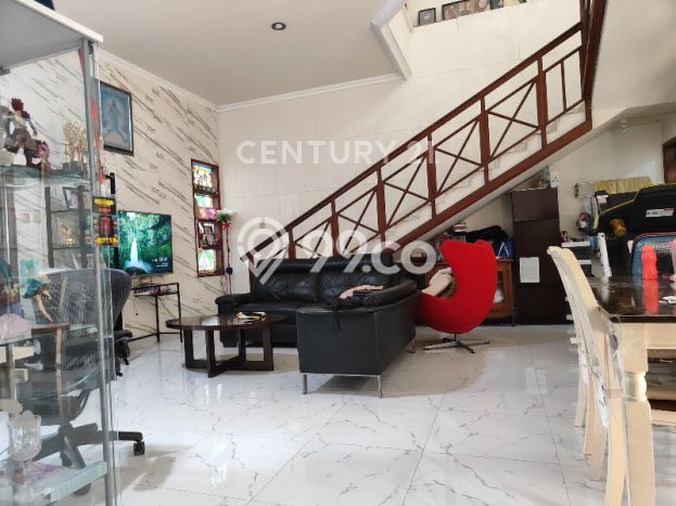 Ready to Use! Premium House LT 176m2 Desain Elegan di Cipinang Ready to Use! Premium House LT 176m2 Desain Elegan di Cipinang