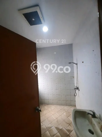 Rumah Kontrakan Jakarta Timur LT 306m2 LB 250m2 Kawasan Kayu Putih Rumah Kontrakan Jakarta Timur LT 306m2 LB 250m2 Kawasan Kayu Putih