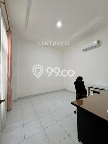 Rumah Disewakan Jakarta Timur LT 200m2 LB 150m2 Kawasan Pulomas Rumah Disewakan Jakarta Timur LT 200m2 LB 150m2 Kawasan Pulomas