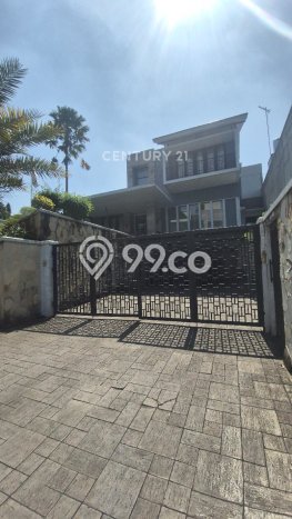 Rumah Elit LB 740m2 Siap Huni Desain Elegan di Raffles Hills, Jakarta Timur Rumah Elit LB 740m2 Siap Huni Desain Elegan di Raffles Hills, Jakarta Timur