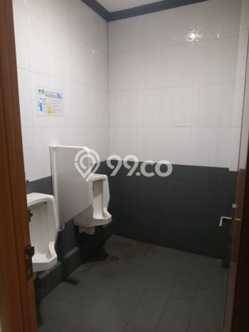 Lokasi Strategis! Dijual Kantor Bisnis di Pulo Gadung, Jakarta Timur Kondisi Bagus Lokasi Strategis! Dijual Kantor Bisnis di Pulo Gadung, Jakarta Timur Kondisi Bagus
