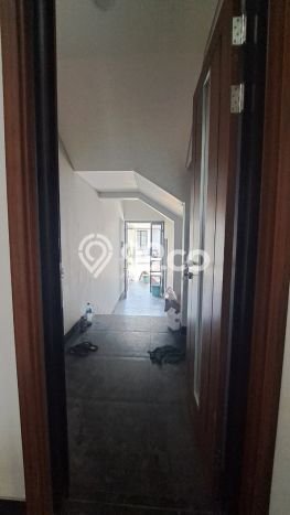Hunian Elit LB 365m2 Siap Pakai Desain Elegan di BSD The Icon, Tangerang Hunian Elit LB 365m2 Siap Pakai Desain Elegan di BSD The Icon, Tangerang