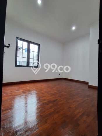 Jual Rumah Mewah Elegan Dengan View Eksklusif di BSD, Tangerang Jual Rumah Mewah Elegan Dengan View Eksklusif di BSD, Tangerang