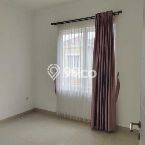 Rumah Sewa Bekasi LT 200m2 LB 158m2 Area Grand Wisata Rumah Sewa Bekasi LT 200m2 LB 158m2 Area Grand Wisata