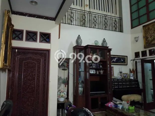 Hunian Mewah Siap Huni LT 312m2 di Kebayoran Baru, Jakarta Selatan Hunian Mewah Siap Huni LT 312m2 di Kebayoran Baru, Jakarta Selatan