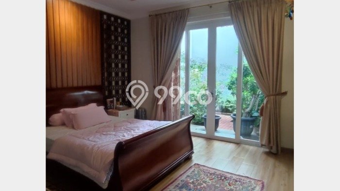 Rumah Eksklusif Dijual LT 400m2 di Cilandak, Jakarta Selatan Rumah Eksklusif Dijual LT 400m2 di Cilandak, Jakarta Selatan