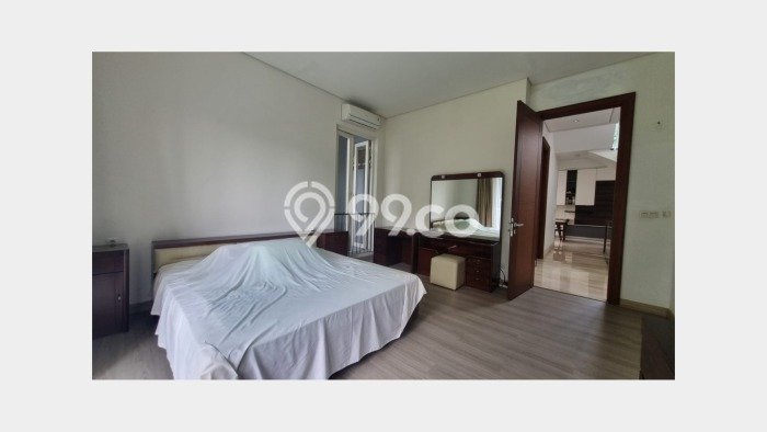 Jarang Ada! Rumah Sewa 5 Kamar Bagus Siap Huni Pondok Indah Jarang Ada! Rumah Sewa 5 Kamar Bagus Siap Huni Pondok Indah