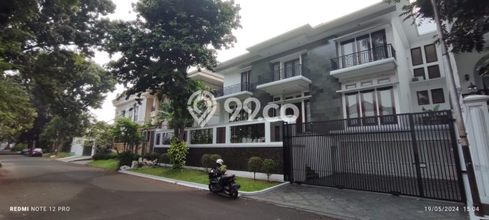 Jarang Ada! Rumah Sewa 5 Kamar Nyaman Siap Huni Pondok Indah Jarang Ada! Rumah Sewa 5 Kamar Nyaman Siap Huni Pondok Indah