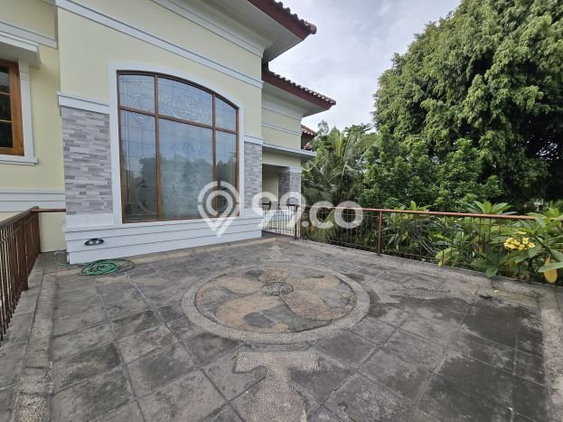 Dijual Rumah Mewah Elegan Dengan View Eksklusif di Lebak Bulus, Jakarta Selatan Dijual Rumah Mewah Elegan Dengan View Eksklusif di Lebak Bulus, Jakarta Selatan