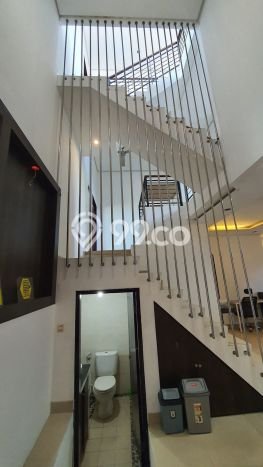 Rumah Luxury Modern Siap Huni di Pondok Labu Jakarta Selatan Rumah Luxury Modern Siap Huni di Pondok Labu Jakarta Selatan