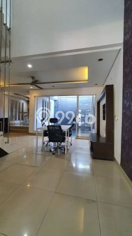 Rumah Luxury Modern Siap Huni di Pondok Labu Jakarta Selatan Rumah Luxury Modern Siap Huni di Pondok Labu Jakarta Selatan