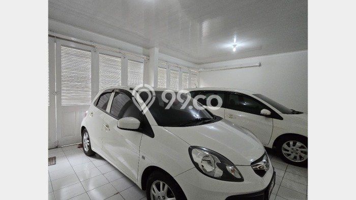 Siap Huni Hunian Elit 5 Kamar di Kebayoran Lama Dekat ke Mana Pun Siap Huni Hunian Elit 5 Kamar di Kebayoran Lama Dekat ke Mana Pun