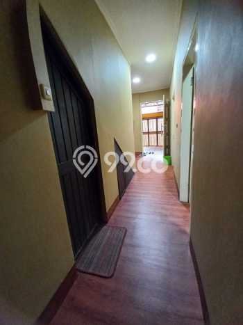 Rumah Elit Modern Siap Huni di Kemanggisan Jakarta Barat Rumah Elit Modern Siap Huni di Kemanggisan Jakarta Barat