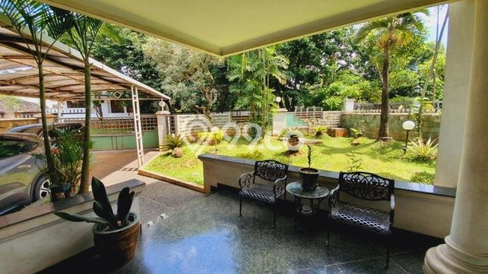 Jual Rumah Luas Megah Dengan View Eksklusif di Pondok Indah, Jakarta Selatan Jual Rumah Luas Megah Dengan View Eksklusif di Pondok Indah, Jakarta Selatan