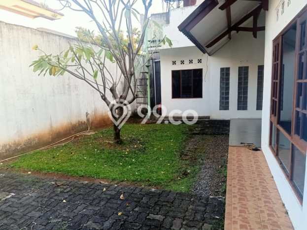 Rumah Cantik Siap Huni Di Cilandak Luas 200m2 Aman Rumah Cantik Siap Huni Di Cilandak Luas 200m2 Aman