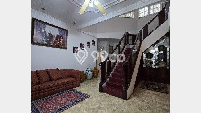 Siap Huni Hunian Elit 5 Kamar di Kebayoran Lama Dekat ke Mana Pun Siap Huni Hunian Elit 5 Kamar di Kebayoran Lama Dekat ke Mana Pun