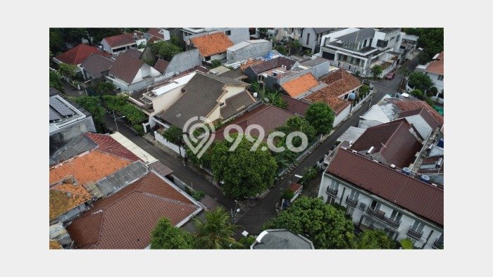 Hunian Mewah LB 231m2 Siap Pakai Desain Elegan di Guntur, Jakarta Selatan Hunian Mewah LB 231m2 Siap Pakai Desain Elegan di Guntur, Jakarta Selatan