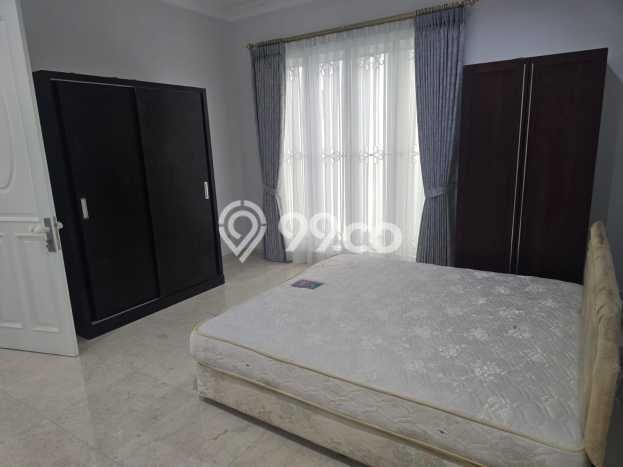 Disewakan Rumah Strategis di Pondok Indah LT 400m2 / LB 400m2 Siap Huni Disewakan Rumah Strategis di Pondok Indah LT 400m2 / LB 400m2 Siap Huni