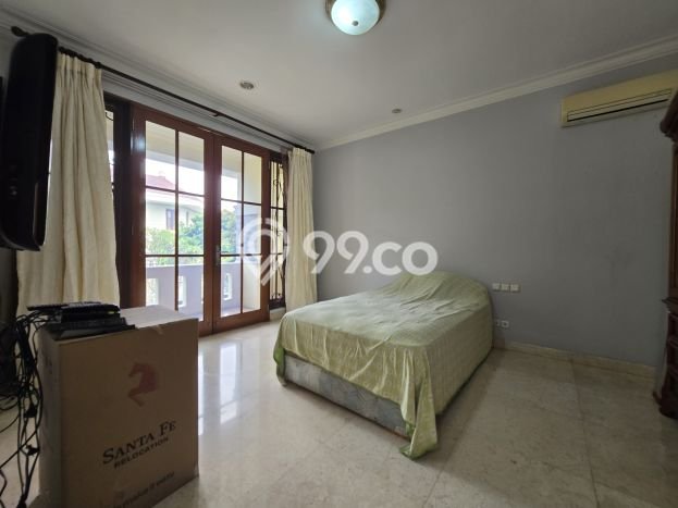 Dijual Rumah Mewah Elegan Dengan View Eksklusif di Lebak Bulus, Jakarta Selatan Dijual Rumah Mewah Elegan Dengan View Eksklusif di Lebak Bulus, Jakarta Selatan