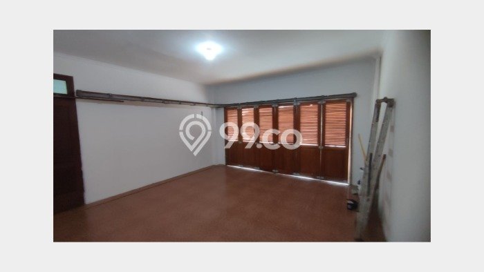 Disewakan Rumah Murah di Cipete Jakarta Selatan dengan 4 Kamar Tidur Disewakan Rumah Murah di Cipete Jakarta Selatan dengan 4 Kamar Tidur