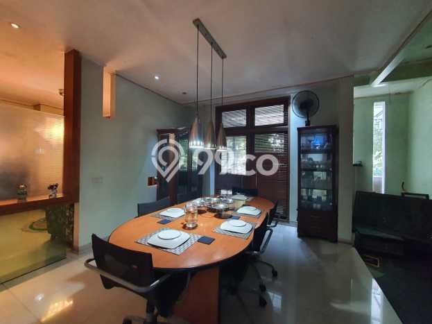 Dijual Rumah Luas Megah Dengan View Cantik di Pondok Indah, Jakarta Selatan Dijual Rumah Luas Megah Dengan View Cantik di Pondok Indah, Jakarta Selatan