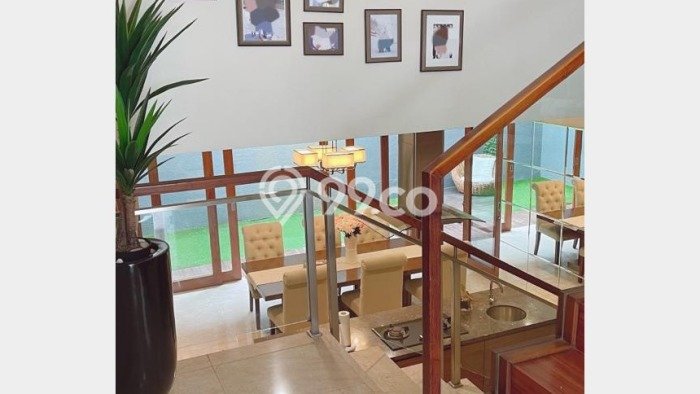 Rumah Elit LB 300m2 Siap Pakai Desain Elegan di Pondok Pinang, Jakarta Selatan Rumah Elit LB 300m2 Siap Pakai Desain Elegan di Pondok Pinang, Jakarta Selatan
