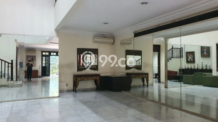 Dijual Rumah Mewah Megah Dengan View Cantik di Pondok Indah, Jakarta Selatan Dijual Rumah Mewah Megah Dengan View Cantik di Pondok Indah, Jakarta Selatan
