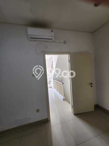 For Sale Hunian Rumah Terawat 3 KT di Pantai Indah Kapuk, Jakarta Utara For Sale Hunian Rumah Terawat 3 KT di Pantai Indah Kapuk, Jakarta Utara