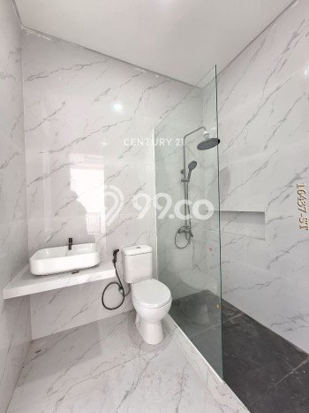 Rumah Elit Modern Siap Huni di Sektor 7-Bintaro Tangerang Selatan Rumah Elit Modern Siap Huni di Sektor 7-Bintaro Tangerang Selatan