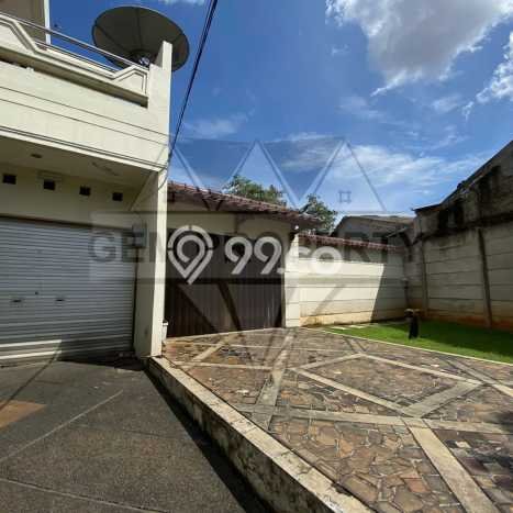 Jual Rumah Mewah Elegan Dengan View Cantik di Villa Meruya, Jakarta Barat Jual Rumah Mewah Elegan Dengan View Cantik di Villa Meruya, Jakarta Barat