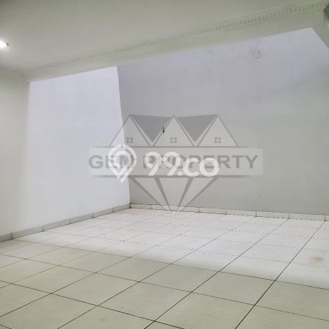 Ready to Use! Premium House LT 144m2 Desain Modern di Intercon Ready to Use! Premium House LT 144m2 Desain Modern di Intercon
