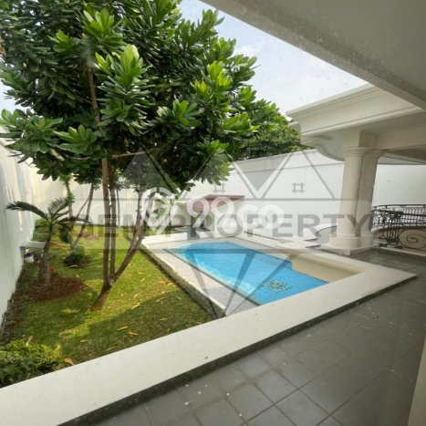 Rumah Mewah Siap Huni LT 710m2 di Cilandak, Jakarta Selatan Rumah Mewah Siap Huni LT 710m2 di Cilandak, Jakarta Selatan