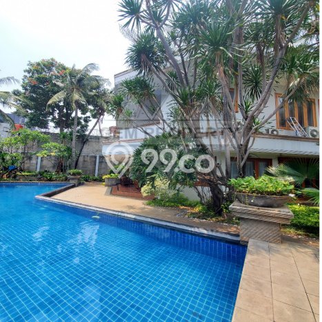 Rumah Luxury Modern Siap Huni di Intercon Jakarta Barat Rumah Luxury Modern Siap Huni di Intercon Jakarta Barat