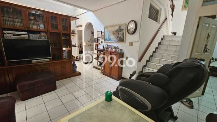Jual Rumah Luas Megah Dengan View Eksklusif di Cipaganti, Bandung Jual Rumah Luas Megah Dengan View Eksklusif di Cipaganti, Bandung