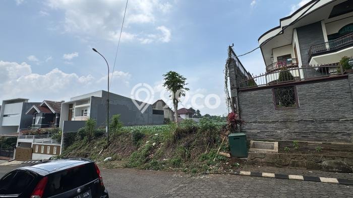 Tanah Kavling Dijual di Setiabudi, Bandung dengan Luas Tanah 1143m2 Tanah Kavling Dijual di Setiabudi, Bandung dengan Luas Tanah 1143m2