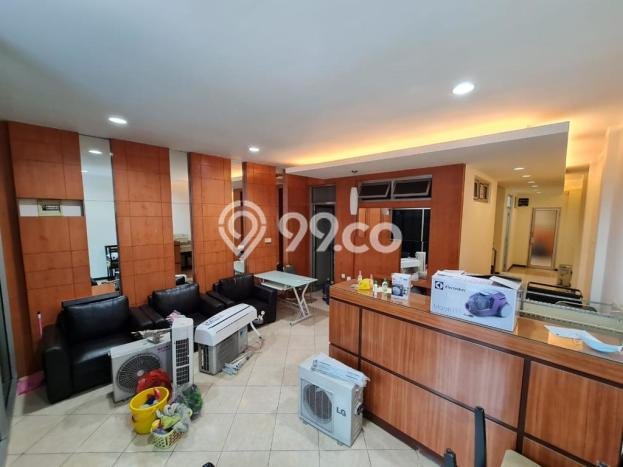 Unit Ruko disewakan di Cicendo Bandung dengan LT 100m2 / LB 225m2 Unit Ruko disewakan di Cicendo Bandung dengan LT 100m2 / LB 225m2