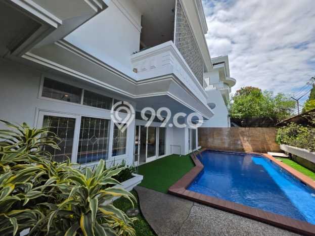 Ready to Use! Premium House LT 500m2 Desain Elegan di Ciumbuleuit Ready to Use! Premium House LT 500m2 Desain Elegan di Ciumbuleuit
