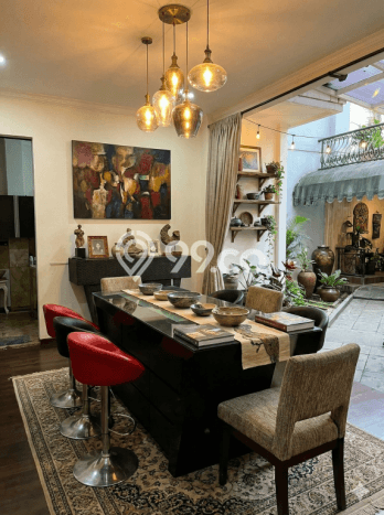 Dijual Rumah Luas Megah Dengan View Cantik di Setra Duta, Bandung Dijual Rumah Luas Megah Dengan View Cantik di Setra Duta, Bandung