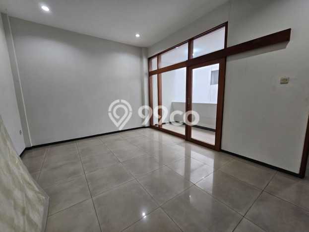 Ruko Dijual di Bandung LT 350m2 & LB 500m2 Lokasi Terbaik! Ruko Dijual di Bandung LT 350m2 & LB 500m2 Lokasi Terbaik!