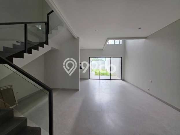 For Sale! Luxury House LT 218m2 Desain Modern di Setra Duta For Sale! Luxury House LT 218m2 Desain Modern di Setra Duta