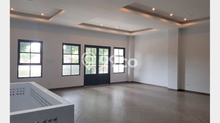 Ruko Dijual di Prime Area Bandung Luas 400m2 Ruko Dijual di Prime Area Bandung Luas 400m2