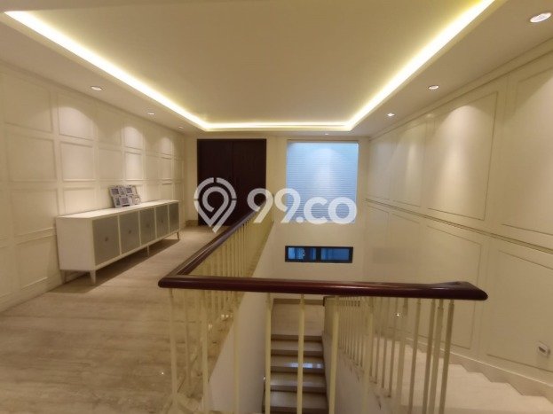 Rumah Luxury Modern Siap Huni di Mekar Wangi Bandung Rumah Luxury Modern Siap Huni di Mekar Wangi Bandung