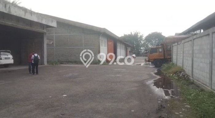 Area Ramai! Pabrik Dijual di Cikupa untuk Bisnis Luas Bangunan 2484m2 Area Ramai! Pabrik Dijual di Cikupa untuk Bisnis Luas Bangunan 2484m2