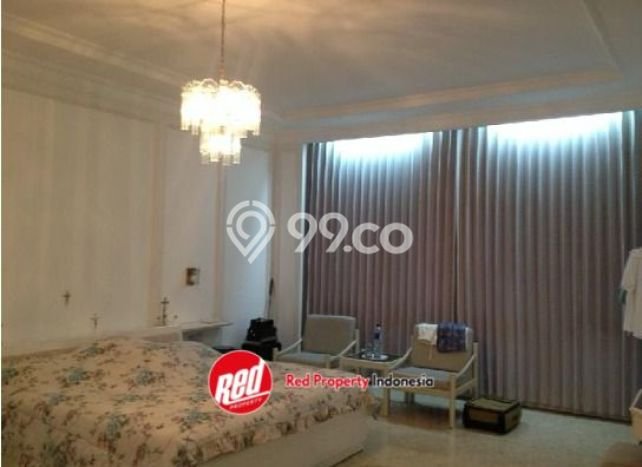 Rumah Mewah Siap Huni LT 2368m2 di Banyumanik, Semarang Rumah Mewah Siap Huni LT 2368m2 di Banyumanik, Semarang