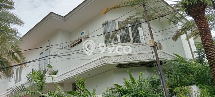 Dijual Rumah Luas Elegan Dengan View Cantik di Kemang, Jakarta Selatan Dijual Rumah Luas Elegan Dengan View Cantik di Kemang, Jakarta Selatan
