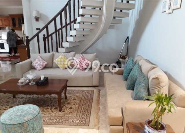 Hunian Mewah Dijual LT 500m2 di Duren Sawit, Jakarta Timur Hunian Mewah Dijual LT 500m2 di Duren Sawit, Jakarta Timur