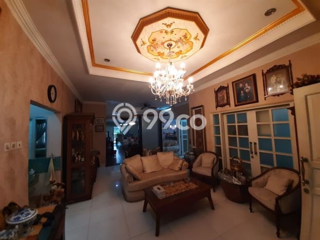 For Sale! Luxury House LT 537m2 Desain Modern di Condet For Sale! Luxury House LT 537m2 Desain Modern di Condet