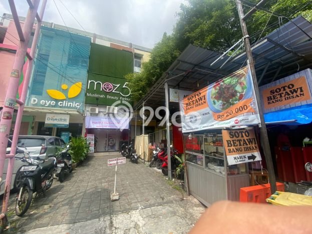 Ruko Dijual di Tebet Jakarta Selatan dengan LB 168m2 Ruko Dijual di Tebet Jakarta Selatan dengan LB 168m2