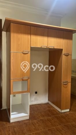 SPECIAL OFFER! Rumah area Pancoran, 5 KT, Lingkungan Asri, Luas 400m² Bangunan 380m² SPECIAL OFFER! Rumah area Pancoran, 5 KT, Lingkungan Asri, Luas 400m² Bangunan 380m²